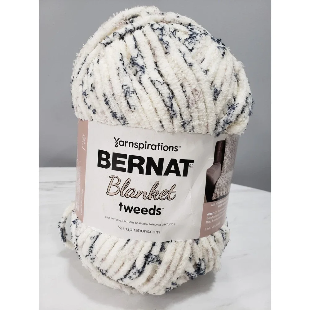 Bernat Blanket Tweed Yarn, Ivory Tweed Color, 10.5 oz, Super Bulky 6‎ Weight